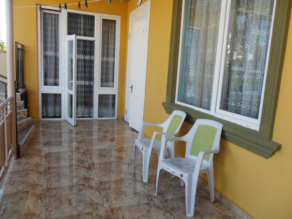 Guest House Nika Kobuleti Exterior photo